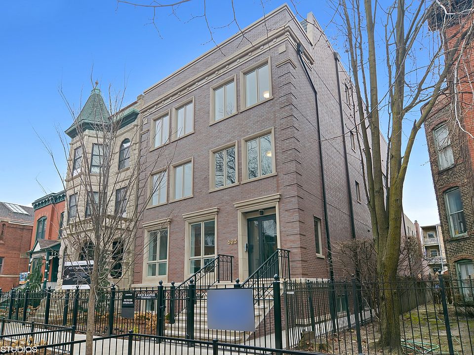 1st image of 623 W Wellington Ave #2