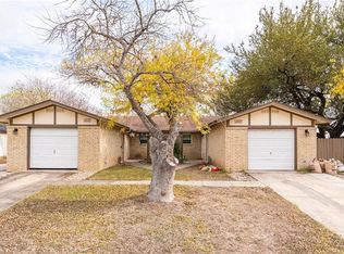 1512 Eichen Rd, New Braunfels, TX 78130