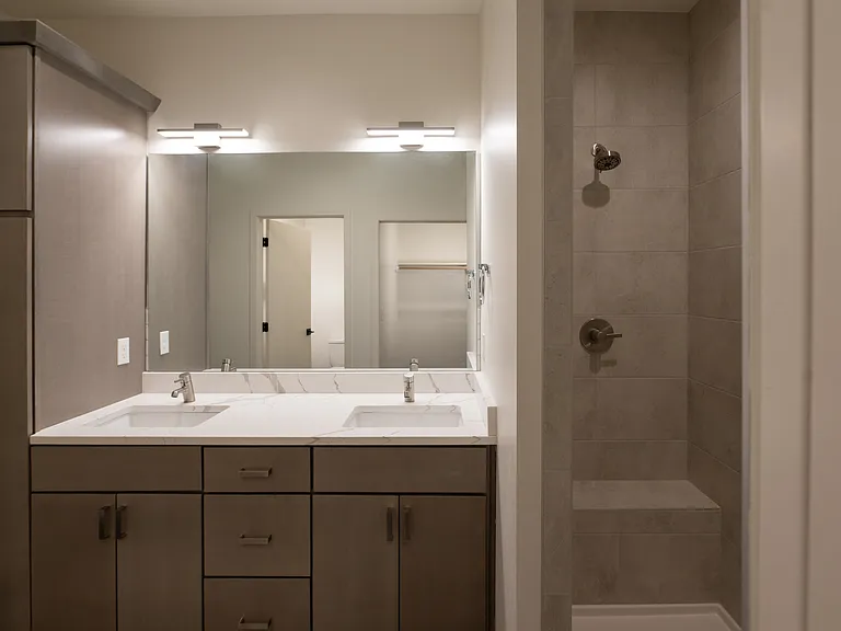 1015 Pacific St #10 — Photo 7