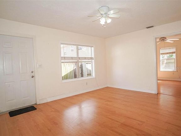 3rd image of 733 New Jersey St #A