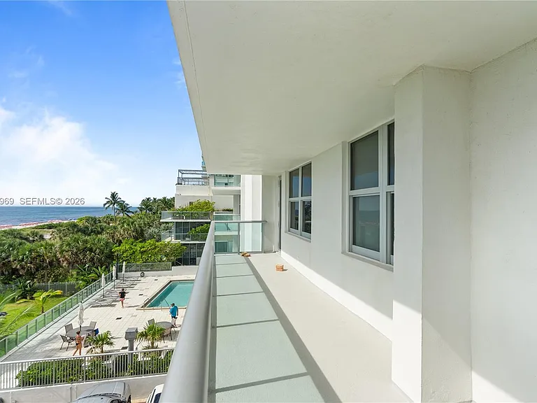 9511 Collins Ave #403 — Photo 3