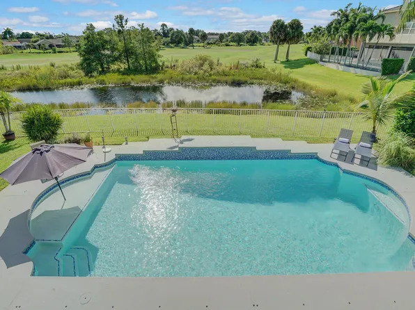 2176 Bellcrest Circle, Royal Palm Beach, FL 33411