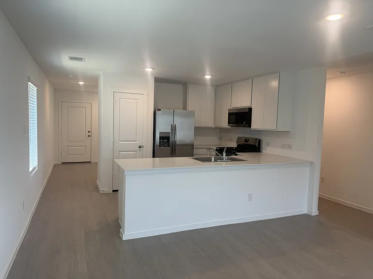 2069 Belgian Dr — Photo 6