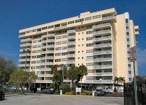 3rd image of 13155 Ixora Court