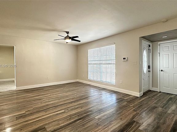 5th image of 8450 NW 26th St