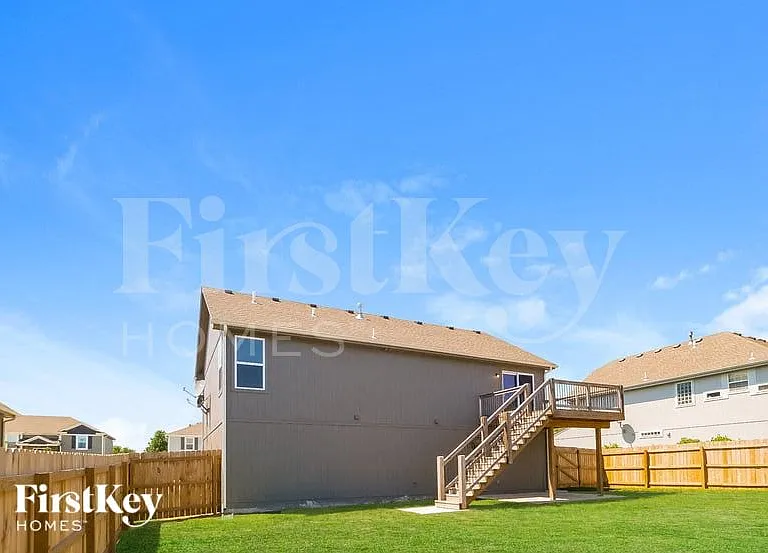 811 S Sunset Ln — Photo 14