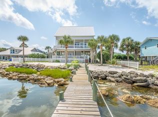 435 McCloud St, Eastpoint, FL 32328