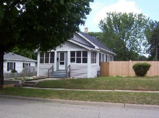 1137 Jackson St, Beloit, WI 53511