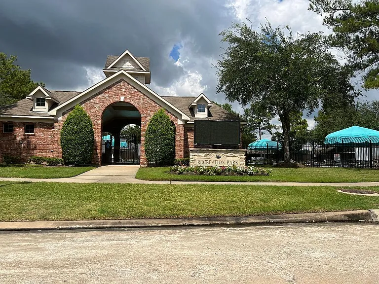 25210 Spring Iris Ln — Photo 14