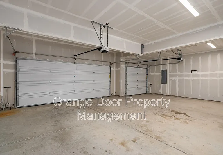 5611 151st Street Ct E — Photo 30
