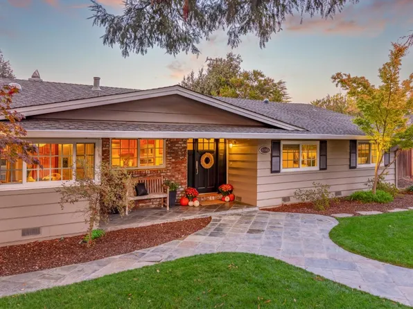 1103 W Rose Cir, Los Altos, CA 94024