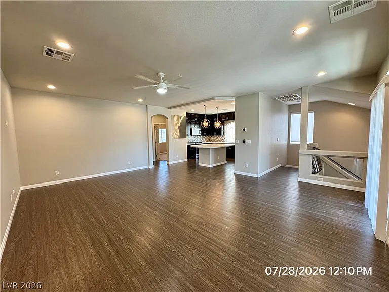 6049 Thistle Meadow Ave — Photo 12