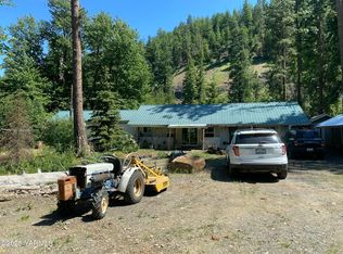 6830 N Fork Rd, Yakima, WA 98903