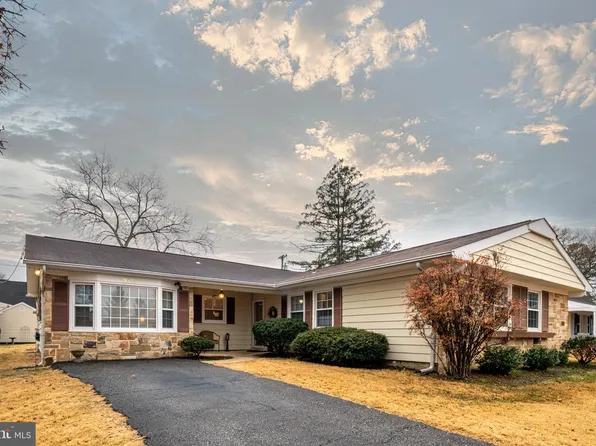 2818 Belair Dr, Bowie, MD 20715