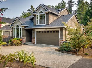 5316 Lower Dr, Lake Oswego, OR 97035