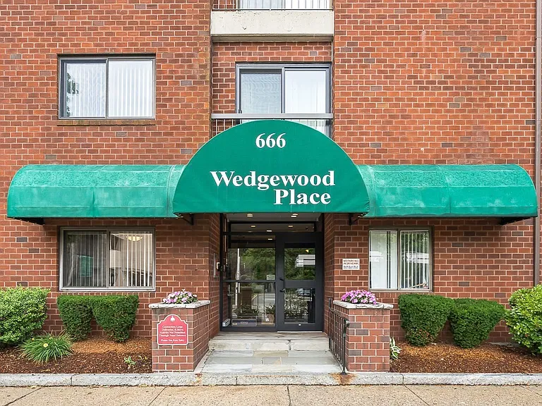 666 Main St #315 — Photo 1