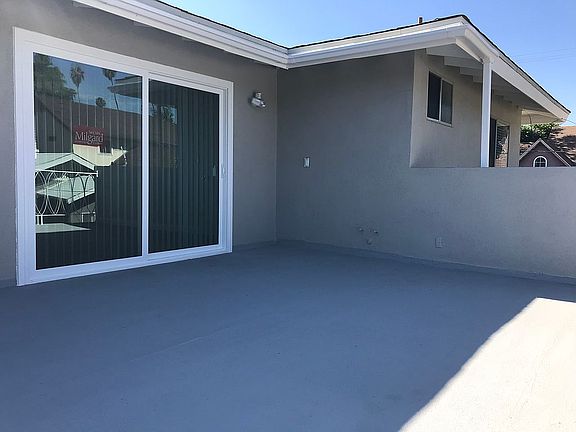 4th image of 6212 Hoover Ave