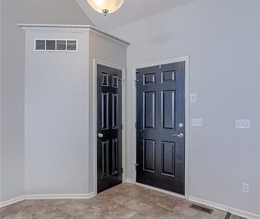 2nd image of 607 Bradford Ct