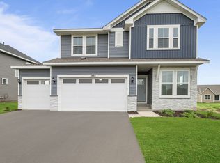 1646 Tyrone Dr, Shakopee, MN 55379