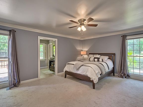 3rd image of 1014 Lofty Pine Dr