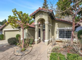 3382 W Spruce Ave, Fresno, CA