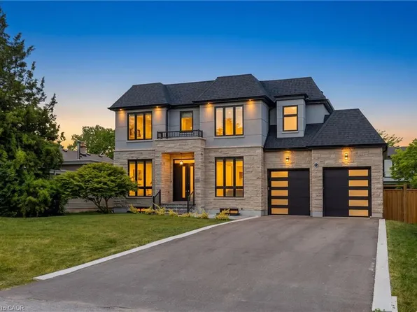 455 Samford Pl, Oakville, ON L6L 4E7