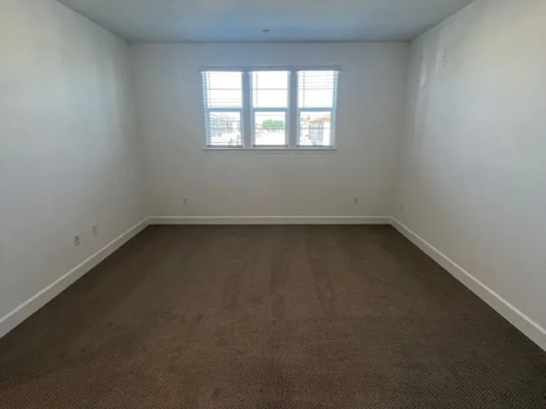4049 Sprout St — Photo 36