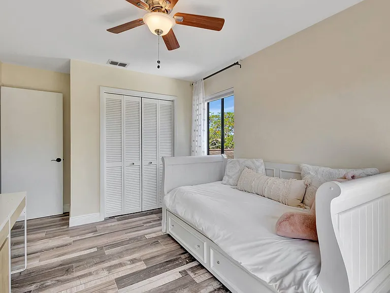 5446 Reynolds Rd — Photo 31