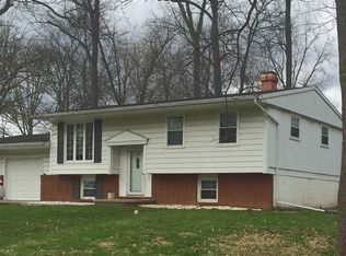 8312 W Lone Beech Dr, Muncie, IN 47304