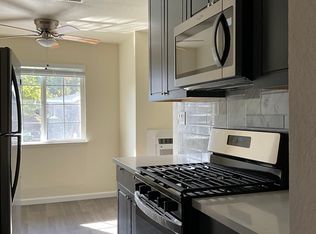 810 Yulupa Ave #9, Santa Rosa, CA 95405