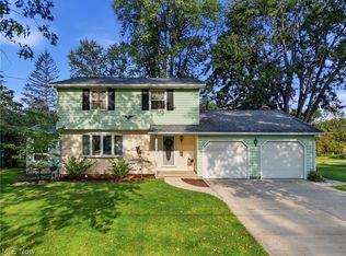 35680 Chestnut Ridge Rd, North Ridgeville, OH 44039