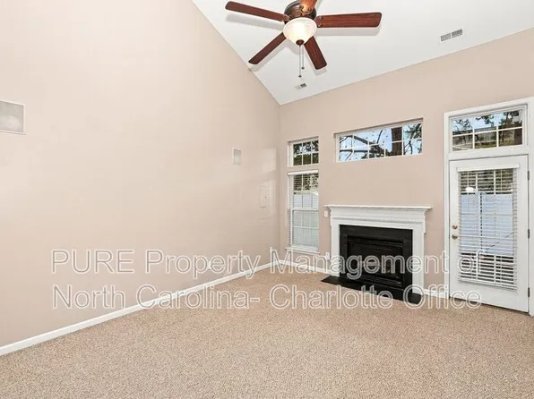 129 Cypress Landing Dr, Mooresville, NC 28117