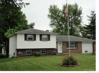 6386 Locust Street Ext, Lockport, NY 14094