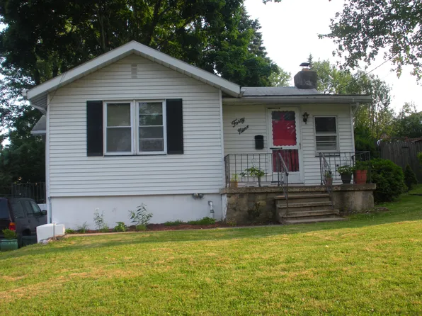 49 Longview Ave, Lake Hiawatha, NJ 07034