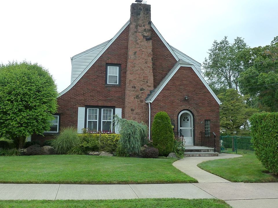 1st image of 3-02 Kenneth Ave