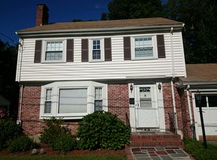 12 Lantern Ln, West Roxbury, MA 02132