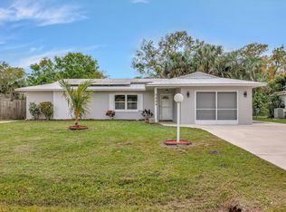 7505 Kenwood Rd, Fort Pierce, FL 34951