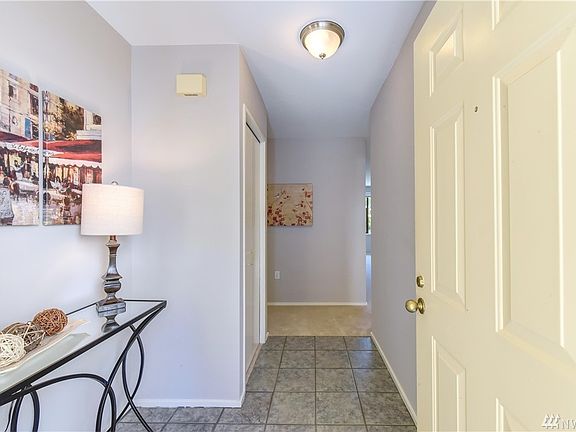 3rd image of 22156 SE 41st Ln