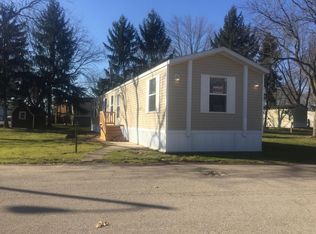 840 Greenlawn St, Bluffton, IN 46714