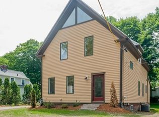 25 Claflin St, Attleboro, MA 02703