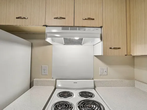 Lincoln Tower Apartments