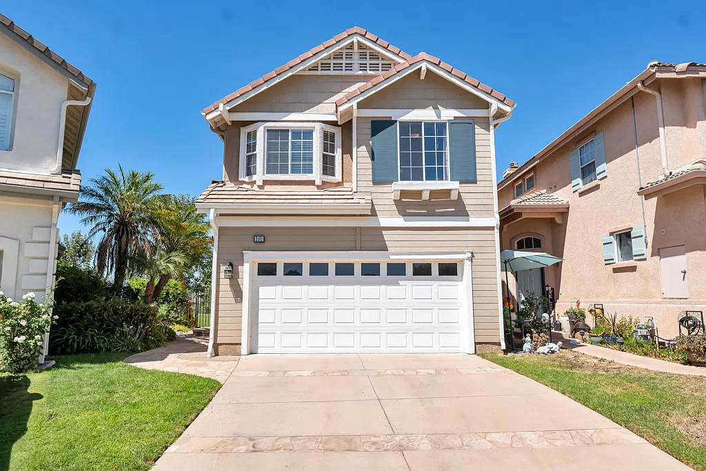 3 bed, 1733 sqft, $4,500 — Photo 1