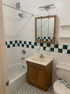 Rented by Gotham City Realty Group | media 22