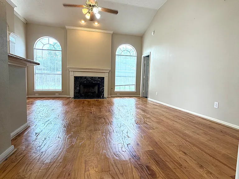 22406 Wildwood Grove Dr — Photo 6