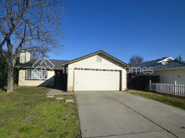 303 Hampshire Ct, Winters, CA 95694