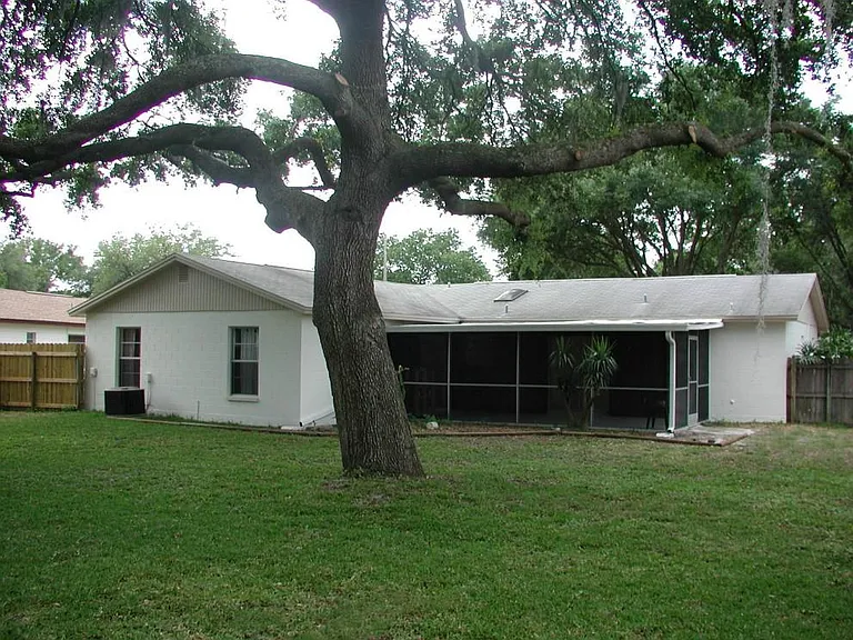 3812 Pinedale St — Photo 9