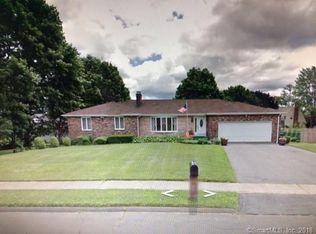 52 Cricket Knl, Wethersfield, CT 06109