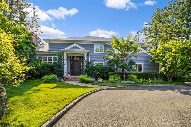 1st image of 2 Denman Ct