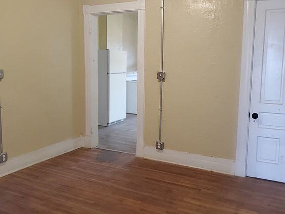 3rd image of 1700 Central Ave