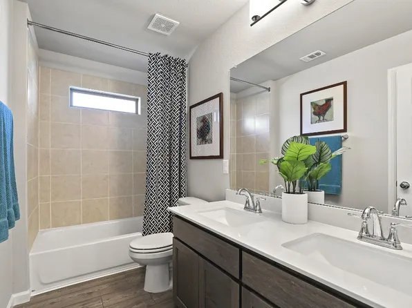 5561 Oliver Creek Ct, Fort Worth, TX 76126